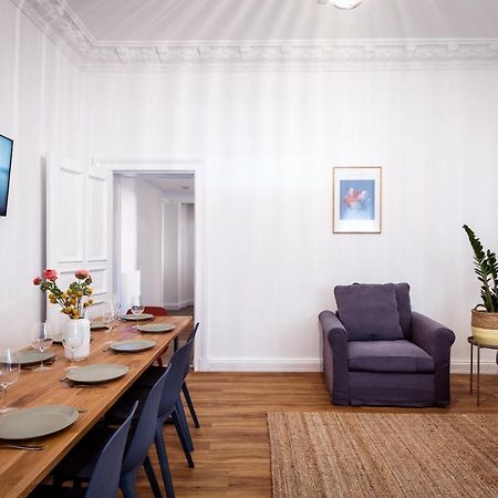 Riesiges Apartment Nahe Kudamm Sehr Schoner Altbau 123M2 Gross 12 Gaste Berlín Exterior foto